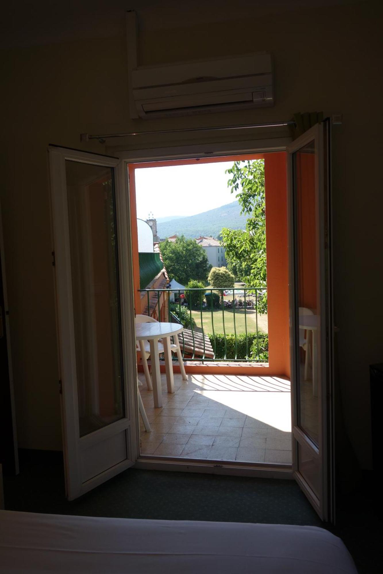 Hotel Le Prejoly Saint-Vallier-de-Thiey Room photo